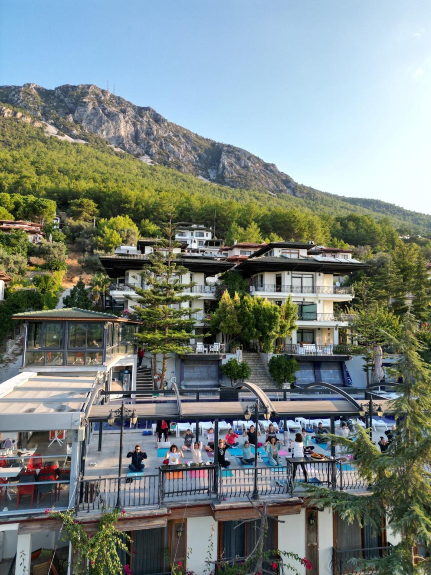 Villa Marine Hotel 阿奇亚卡 外观 照片